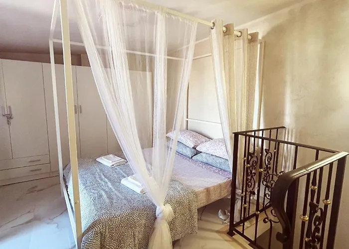 Palazzo In Corte - Nel Cuore Di דירה *